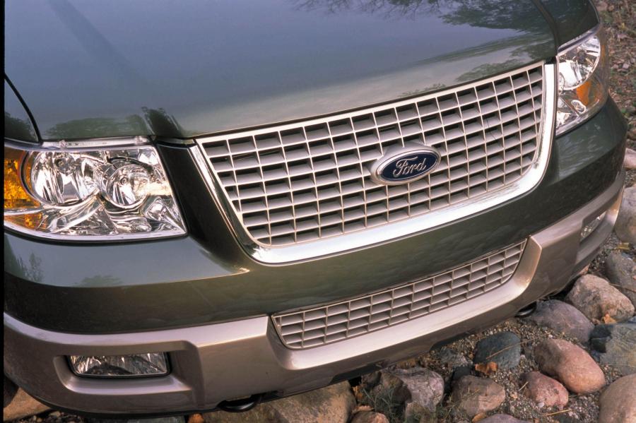  Ford Expedition 2003 года  (фото 150 из 169)